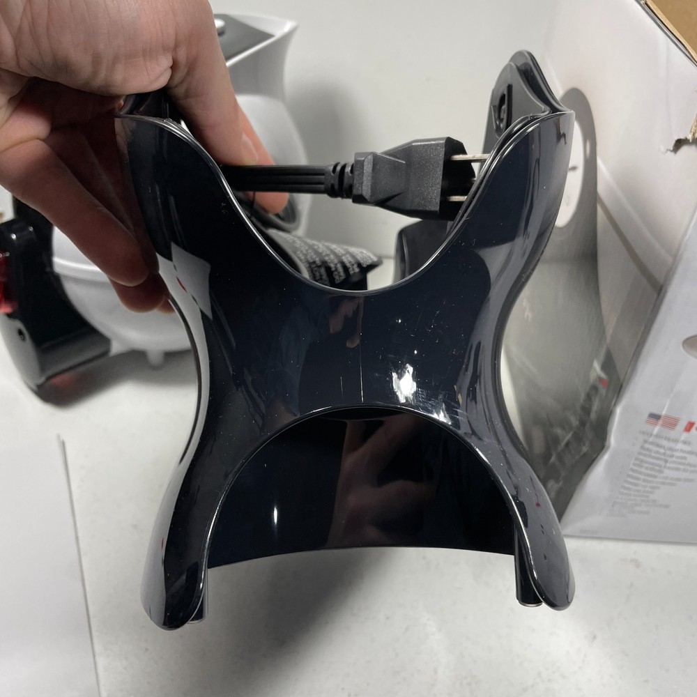 Uccello Powered Kettle Tipper New Open Box