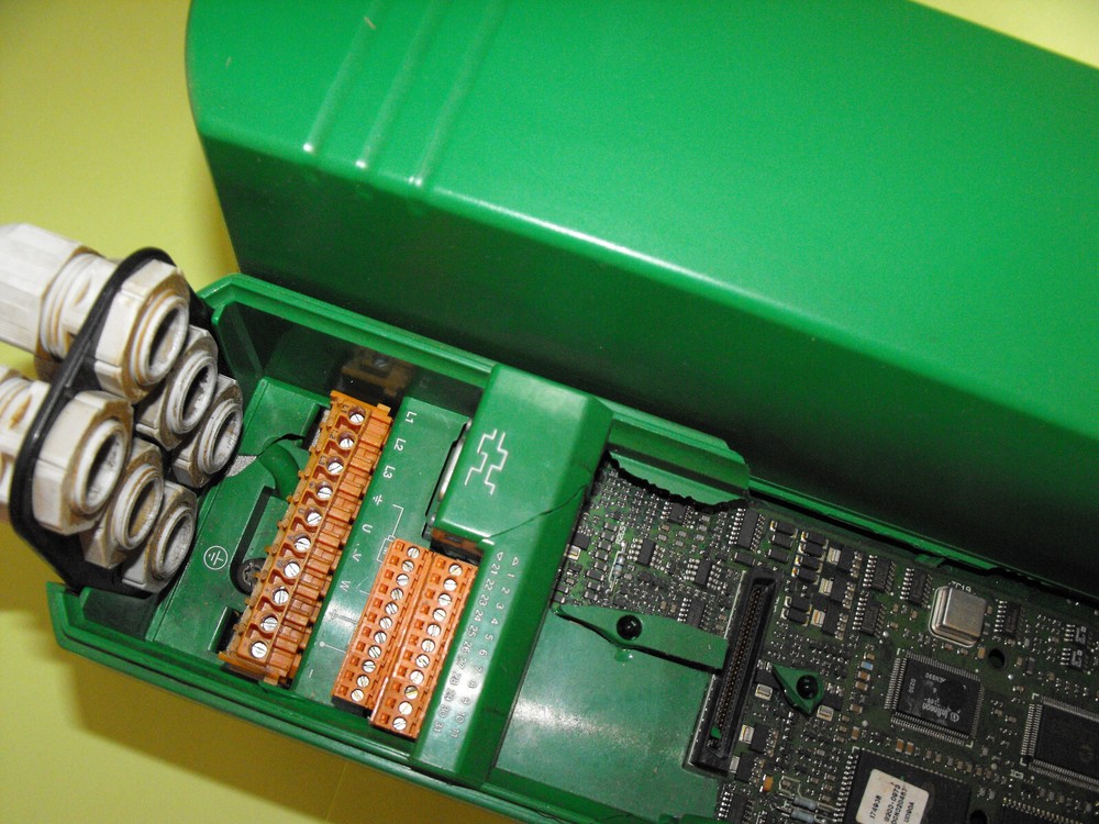 Control Techniques UNIDRIVE UNI UNI2403 Classic 11 kW