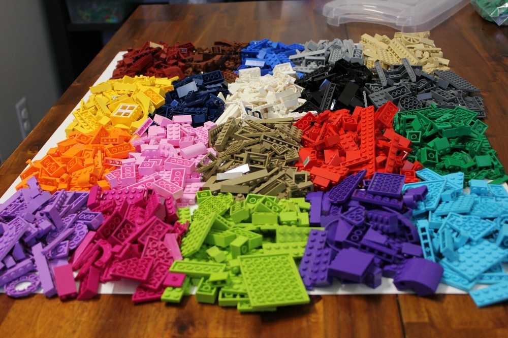 LEGO Lot 100+ Pieces From Bulk CHOOSE YOUR COLOR Random Assorted Bricks Blocks