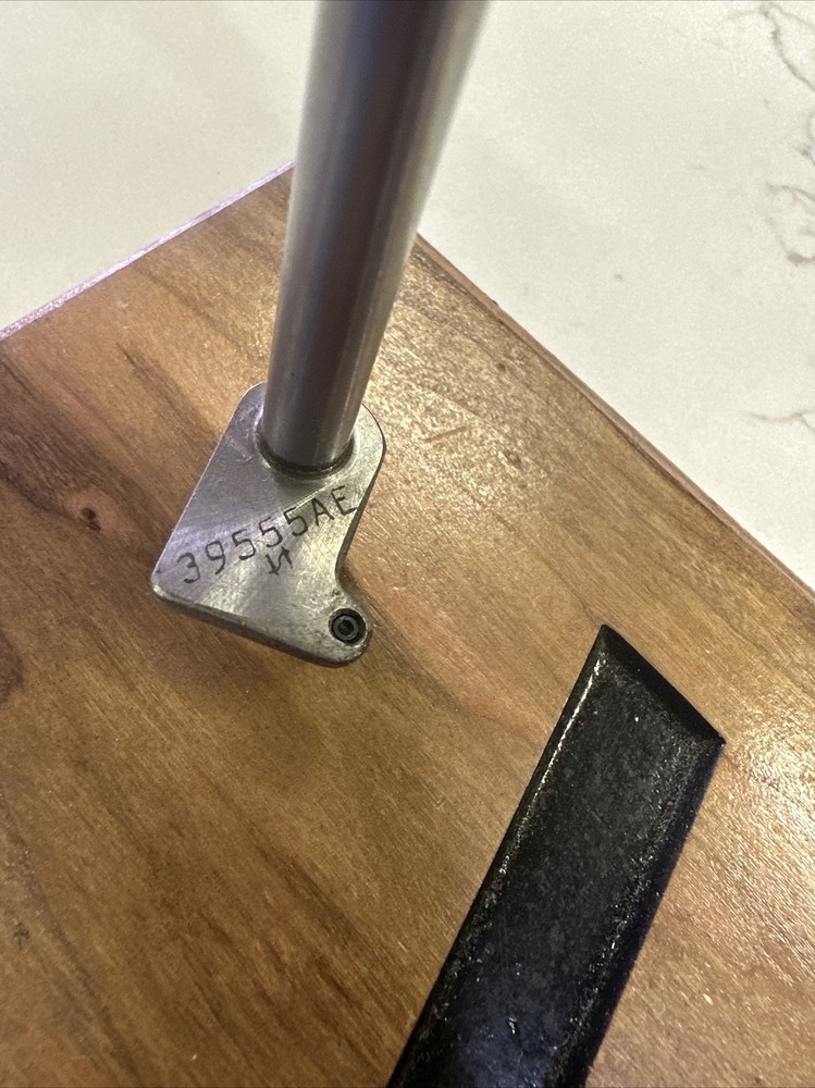 NOS 39555-AE UNION SPECIAL PRESSER ARM BRACKET