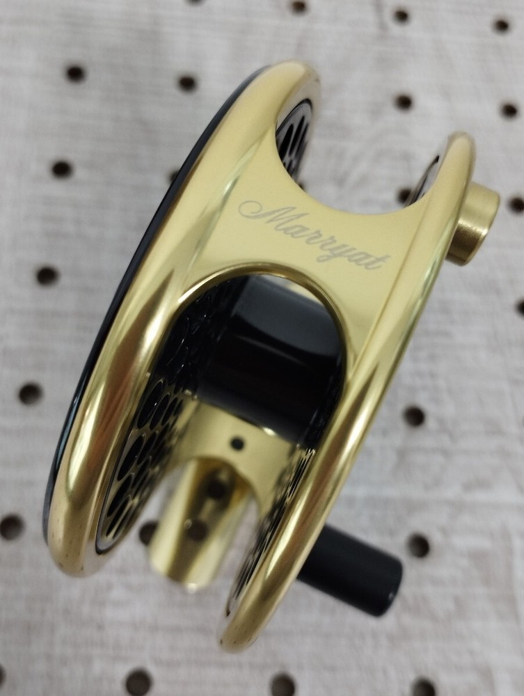 Excellent condition Mariette Light Tech LT-3TR