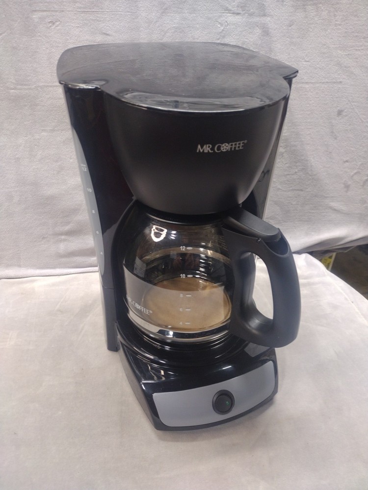 MR COFFEE 12 CUP PROGRAMMABLE COFFEE MAKER