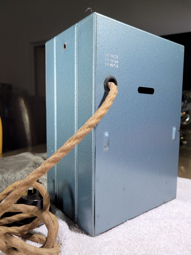 AWA Voltohmyst Type A56010