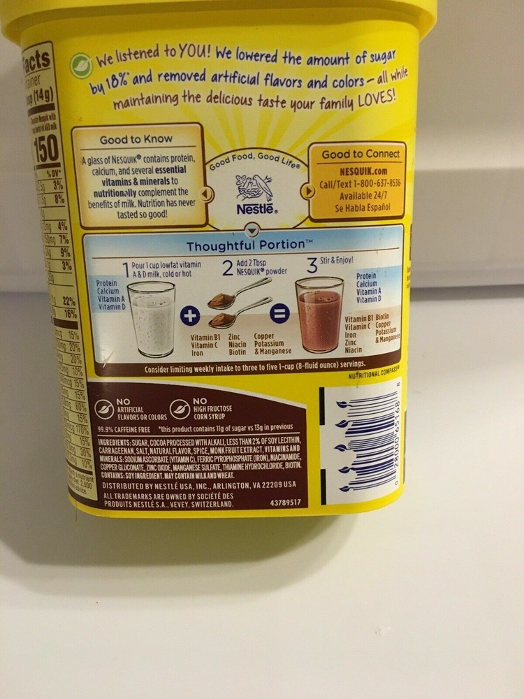 Nestle NESQUIK Chocolate 9.3 oz/ 12 Essential Vitamins
