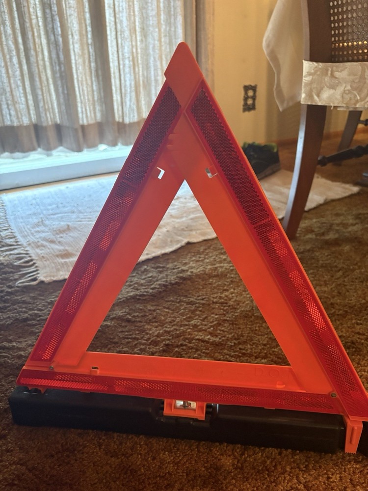 Warning Triangle Flare Kit Model 1005 Box Of 3