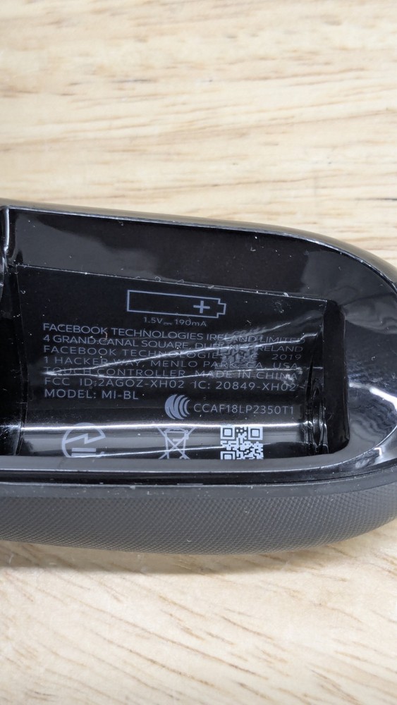 Oculus Rift S - VR Left Controller - Model Number MI-BL Tested Read Description