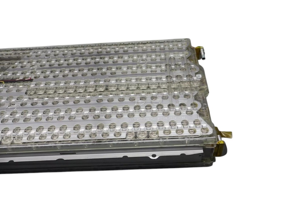 12-15 Tesla Model S MS Battery Pack Module Solar Cell Assembly 1009312-00-D Oem