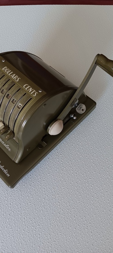 Paymaster Vintage Check  Writing Machine Series S-1000