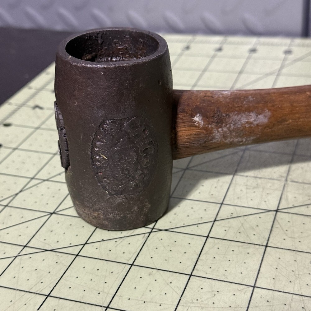 VINTAGE CHICAGO RAWHIDE . MALLET WITH ORIGINAL HANDLE
