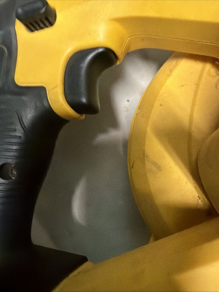 DeWalt Tools Cordless Blower DCE100 20V TOOL ONLY
