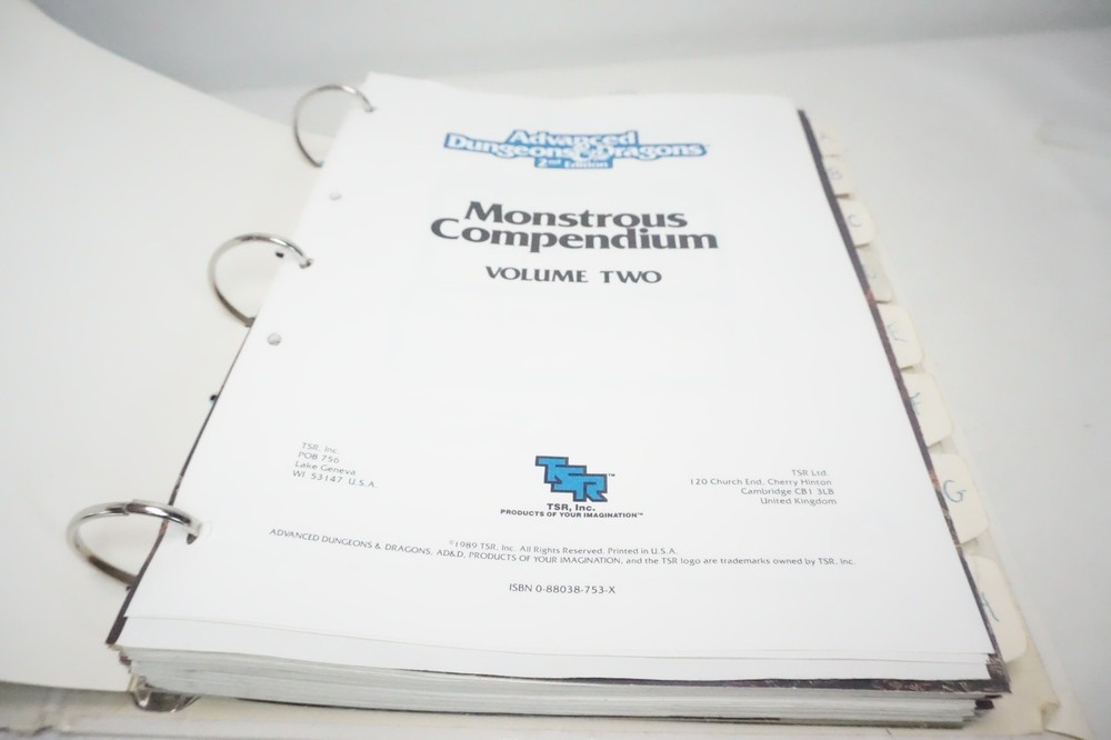Monsters Compendium Binder AD&D Vol 1 & 2