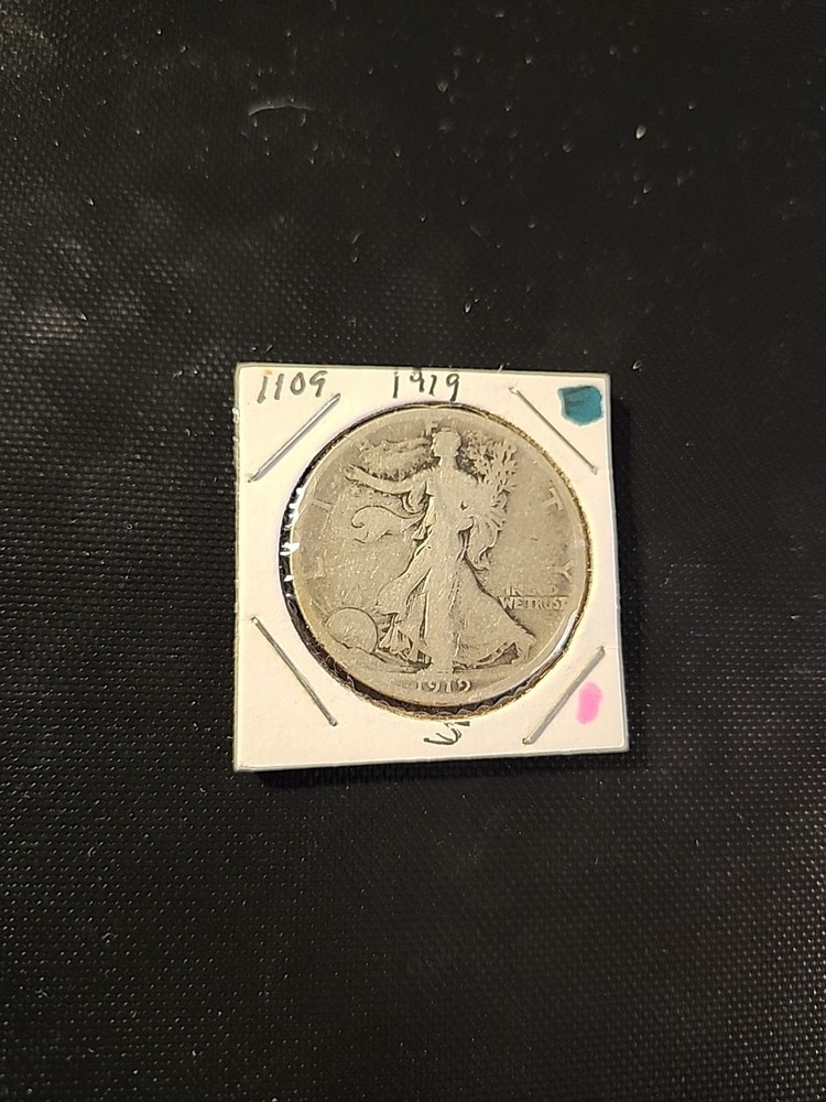 1919-S Walking Liberty Half Dollar In Very Good Condition