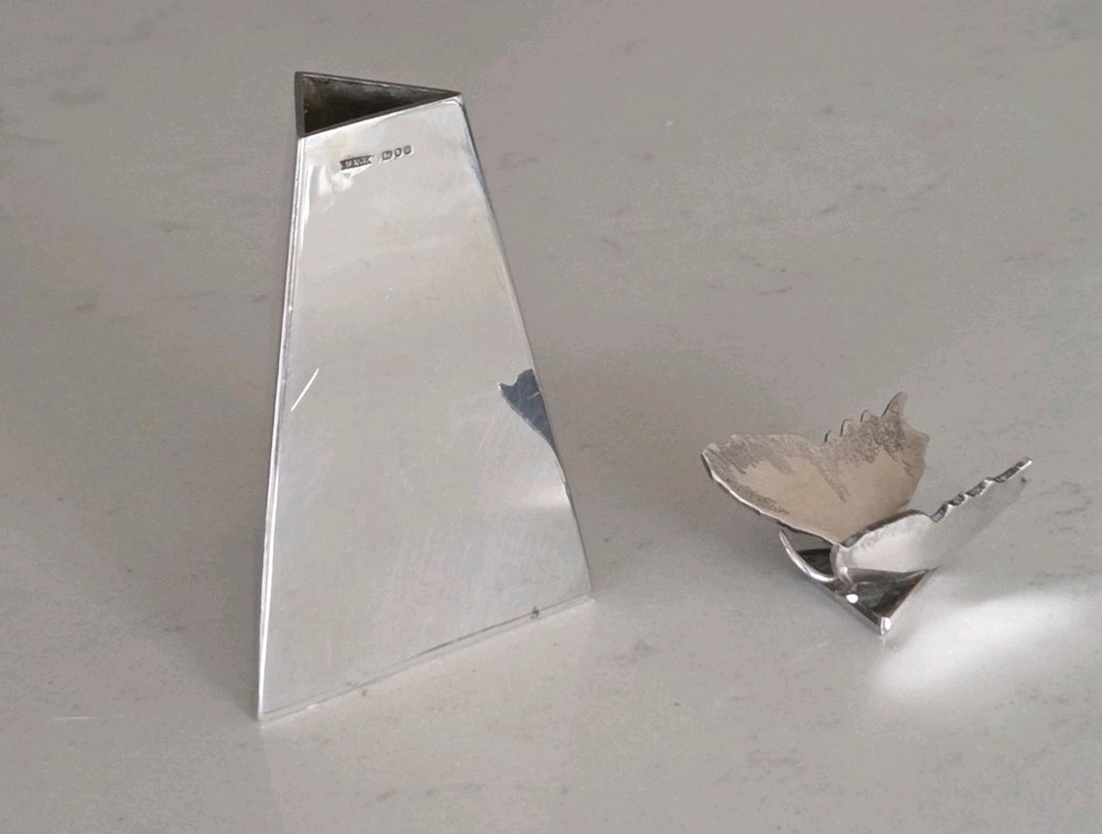 VINTAGE LONDON SILVER TRIANGULAR SHAPED TRINKET BOX WITH A SILVER. BUTTERFLY LID