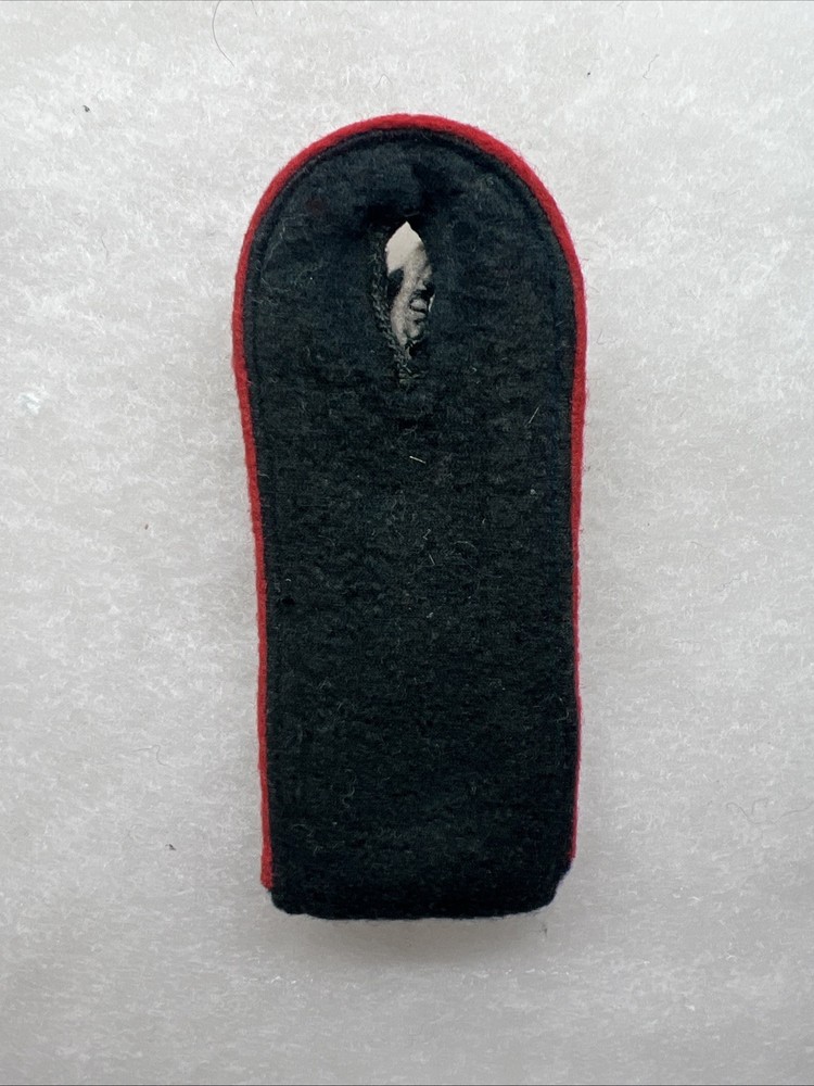 WW2 German Artillery Enlisted Shoulder Board Single (CC746