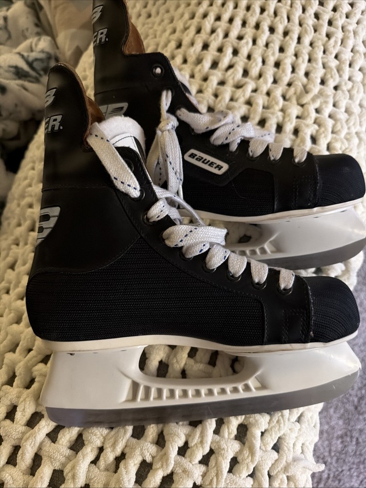 Ice Skates Bauer 50 Impact Size Medium
