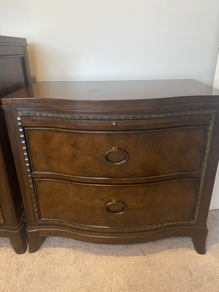bedroom furniture set