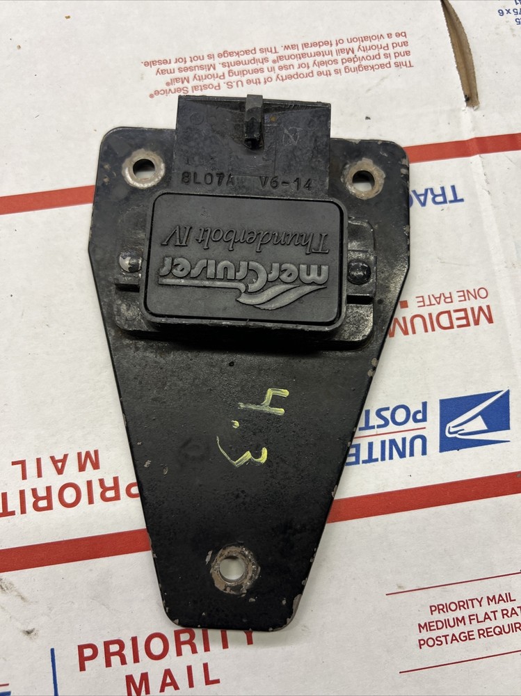 mercruiser thunderbolt IV ignition module v6-14 8L07A
