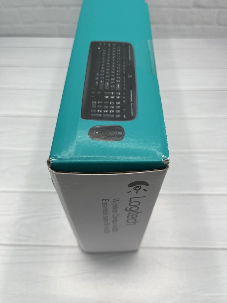 Logitech MK320 Wireless Keyboard & Mouse Combo, Multimedia Hot Keys, Black