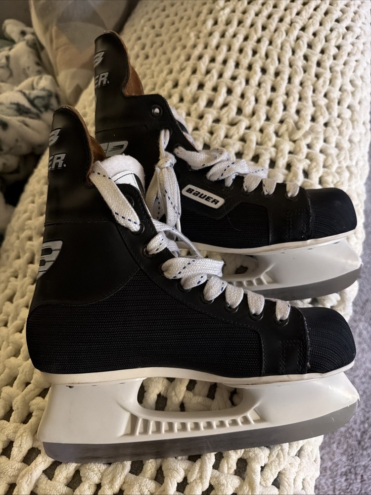 Ice Skates Bauer 50 Impact Size Medium
