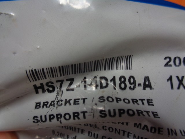Genuine Ford Blind Spot Detection System Warning Sensor Bracket HS7Z-14D189-A