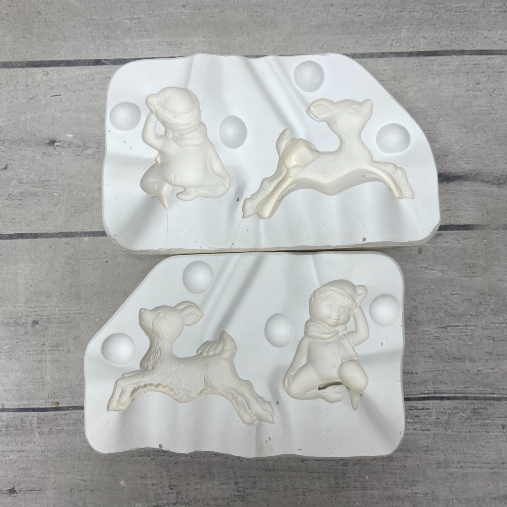 Holland Ceramic Casting Mold Santa Feeding Deer #H-2662