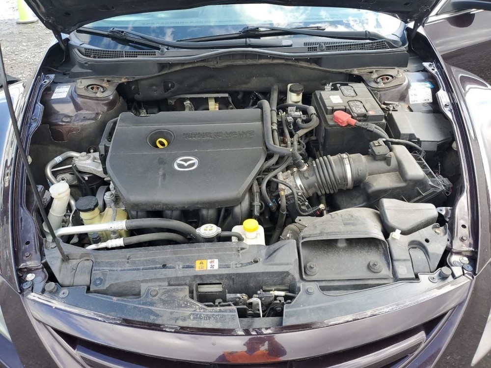 6 2011 Glove Box 4882914