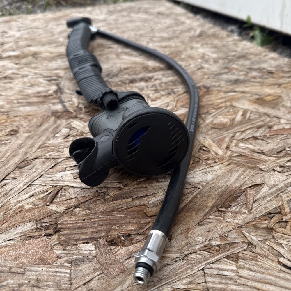 SEAQUEST Air Source Octo Inflator Scuba Dive Safe Second Regulator (Aqua Lung)