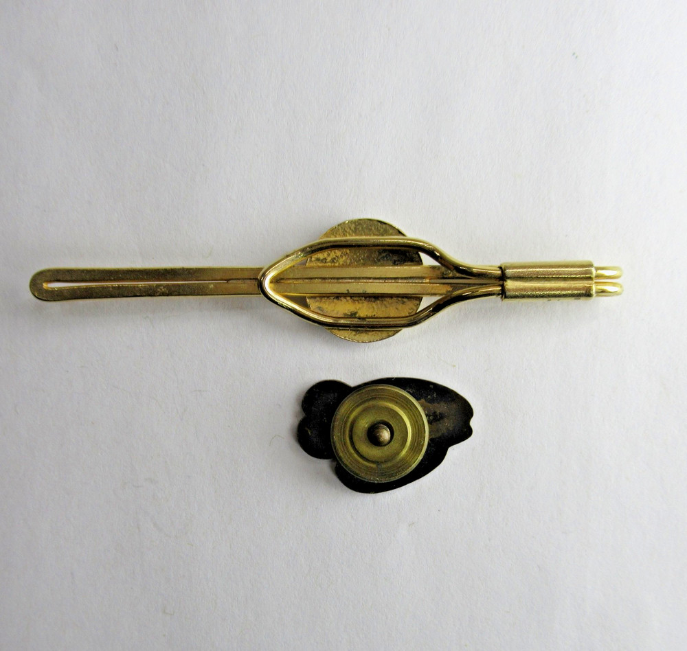 Lot Carling's Red Cap Beer Label Tie Clip Canada Custom Button - NO US TARIFFS