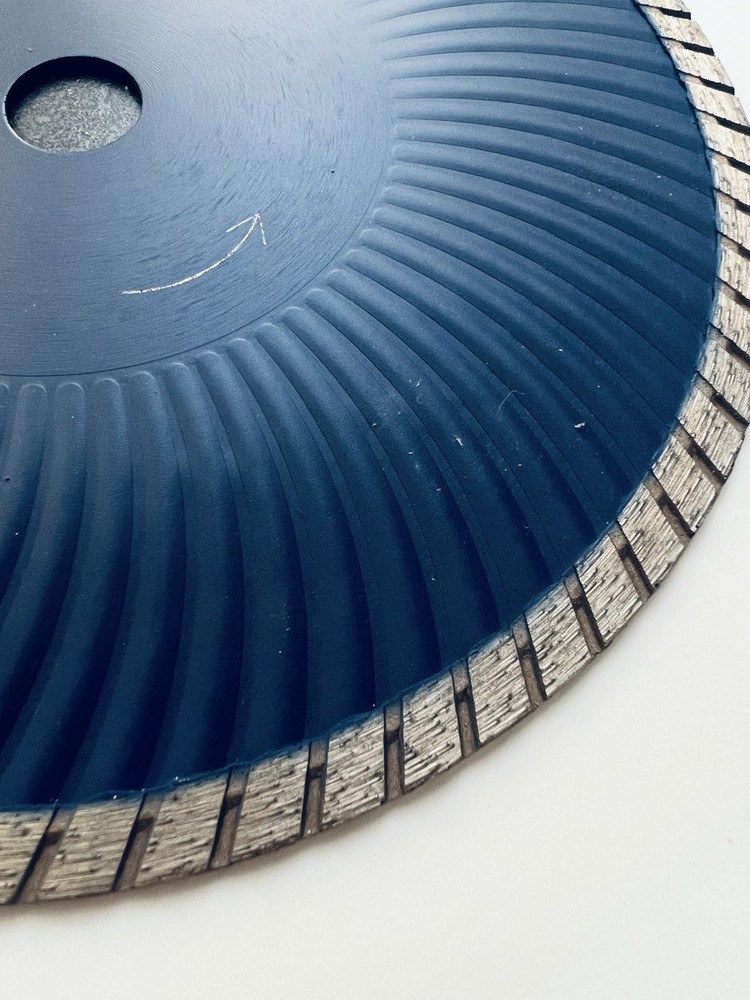 TechDiamondTools 9 inch Continuous Turbo Diamond Saw Blade