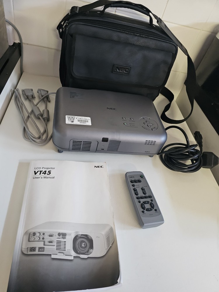 NEC LCD VT45 Projector Plus Remote