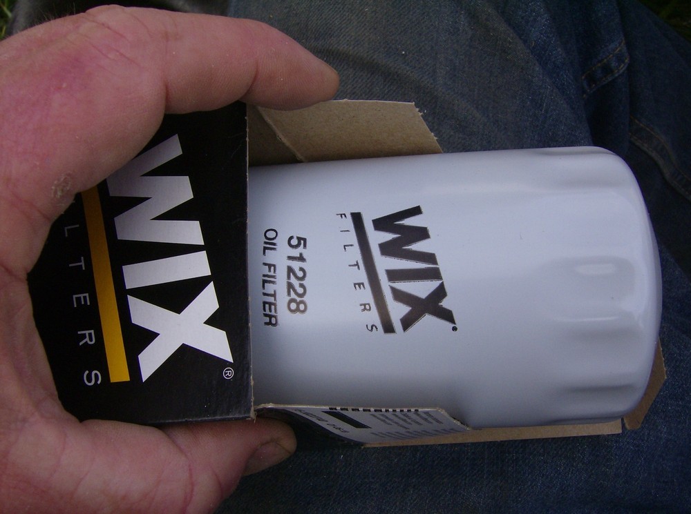 GENUINE WIX 51228 OIL FILTER