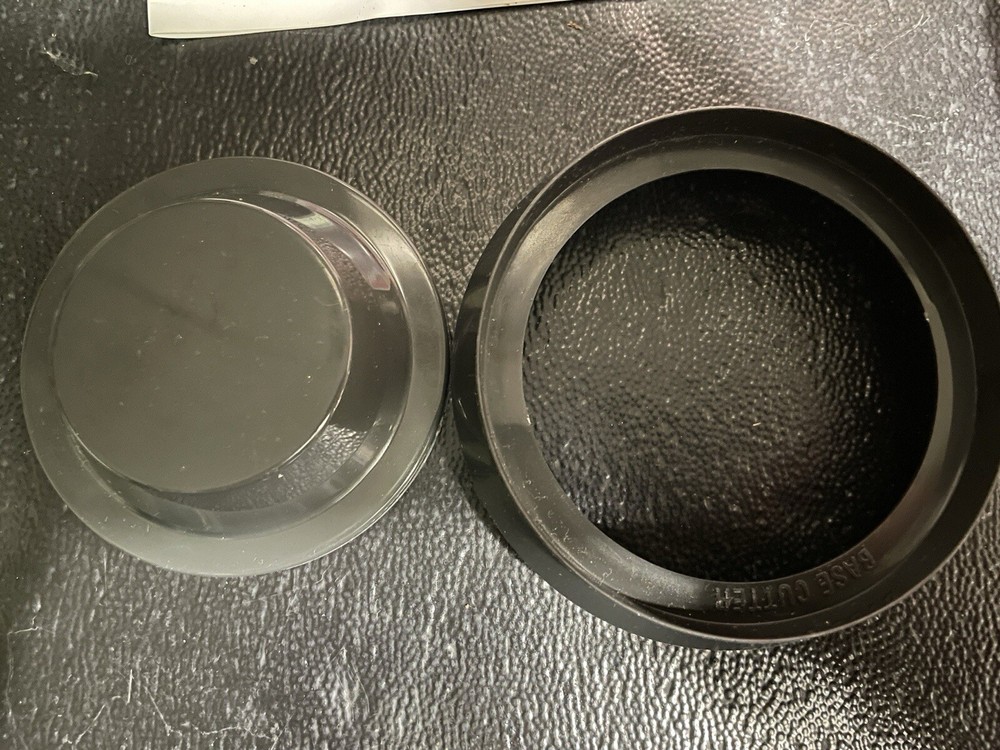 Babycakes Pie Maker PM-54S Clean