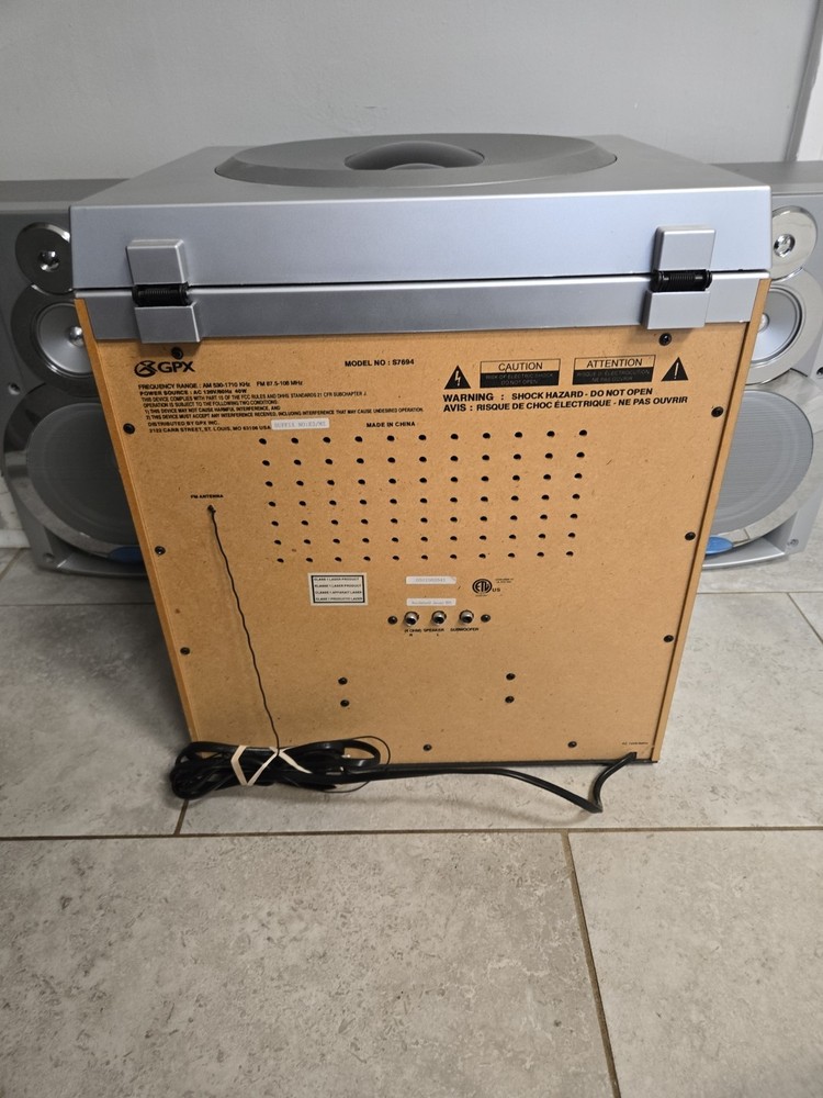 GPX Model SS7694 5 Compact Disc Stereo Home Music System - read description