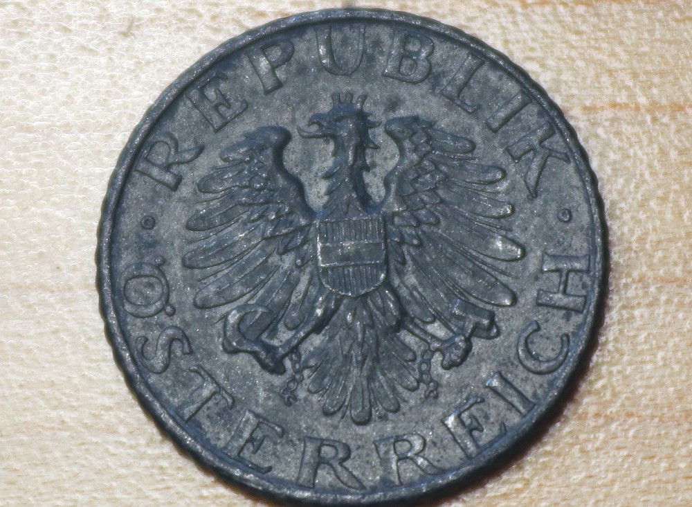 1957 Austria 5 Groschen Zinc Unc.