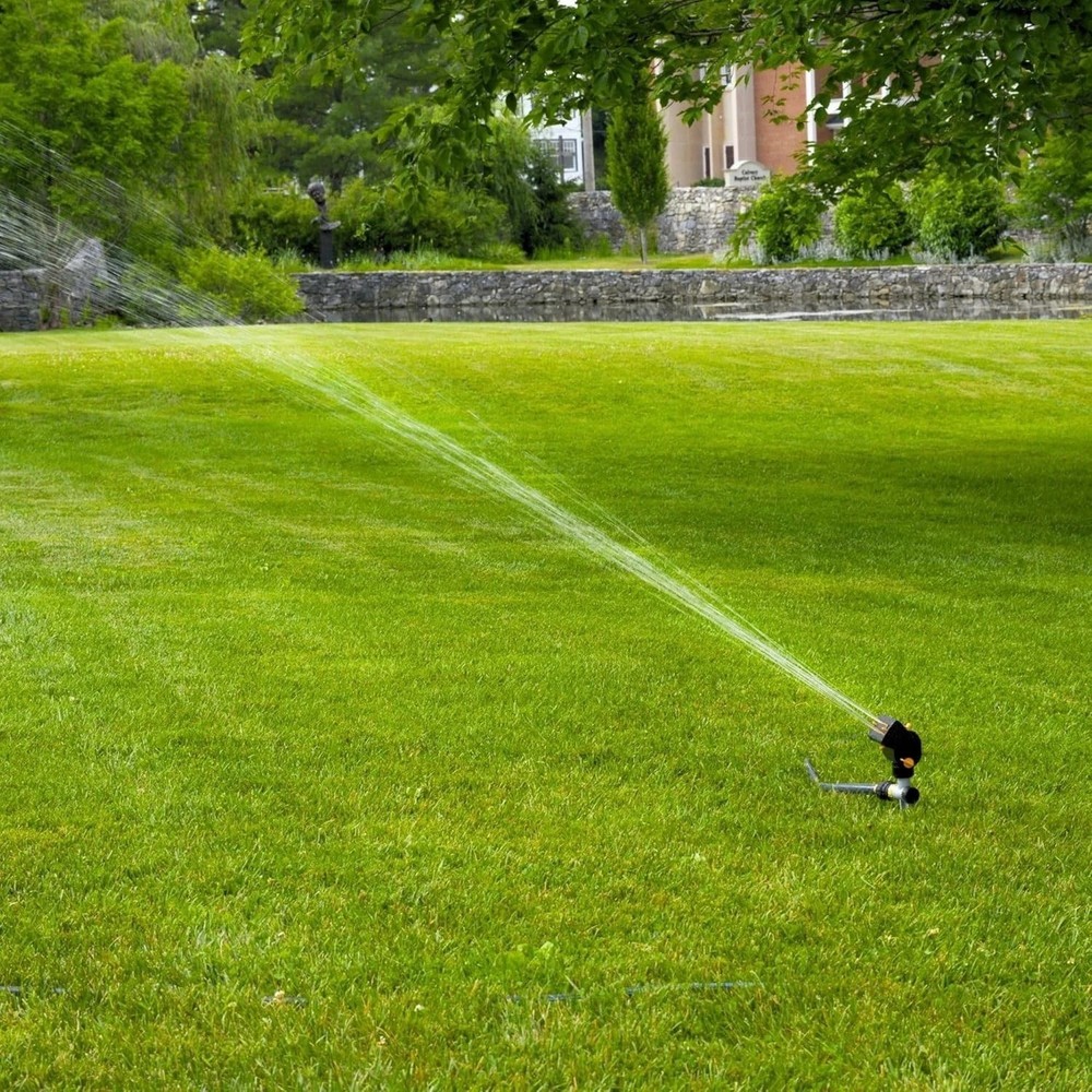 Versatile Oscillating Sprinkler for 4000 sq. ft. - Connectable Quick Connect Set