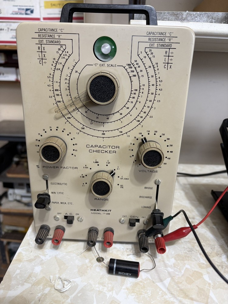 Heathkit IT-28 Capacitor Checker