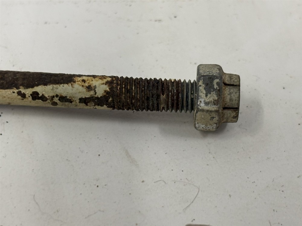 Luscombe Model 8 Tie Down Lug Loop U Bolt 182230