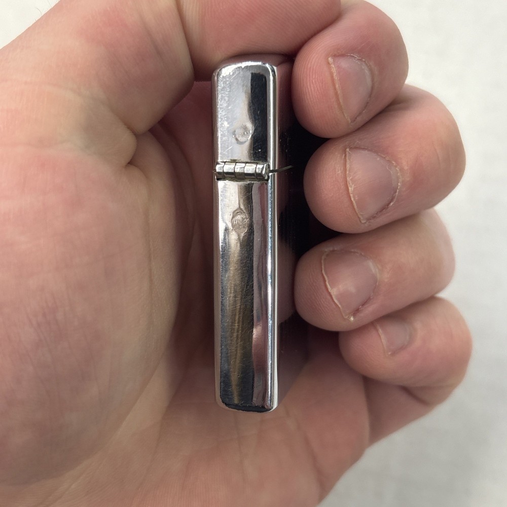 Zippo 1972 Slim Lighter