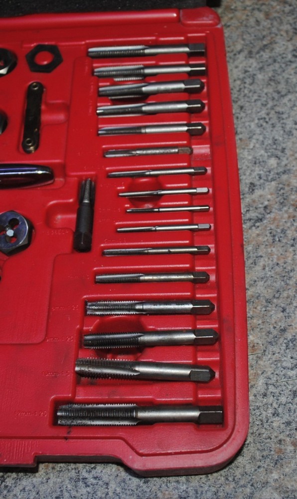 Matco Tools 675TD 75pc Tap and Die Threading Set