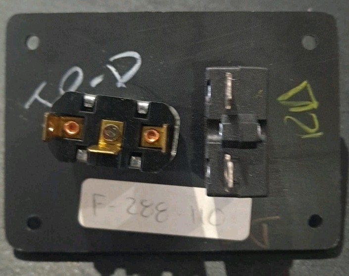 VIP Boat Shower Switch/Braker Panel P# F 288110