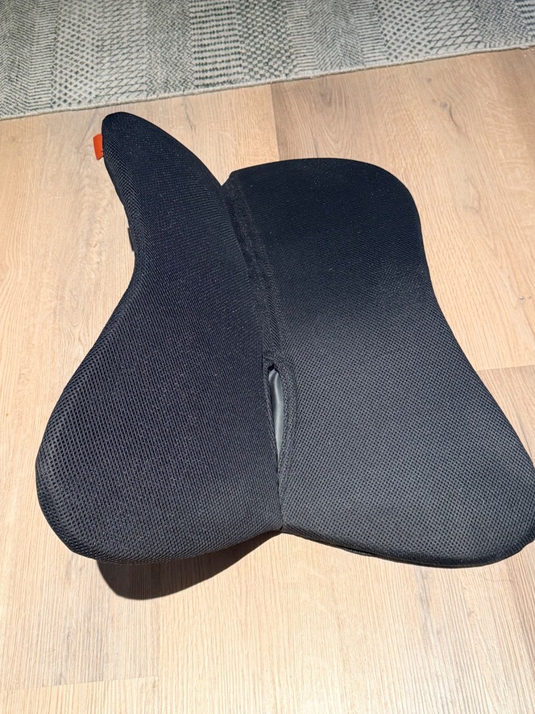 Lemieux Pro-Sorb Plain Three Pocket Half Pad Black L includes 6 Shims
