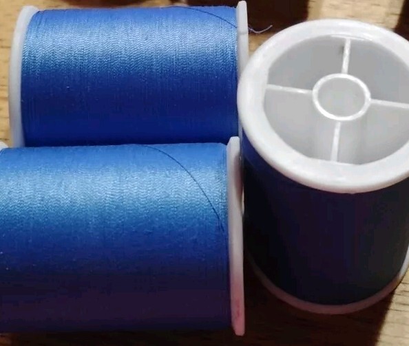 Coats & Clark Dual Duty Polyester Sewing Thread 3 spool 280 yd CRAYON BLUE