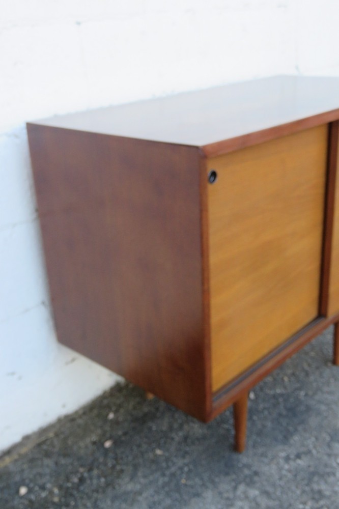 Mid Century Modern Server Buffet TV Storage Cabinet 6266