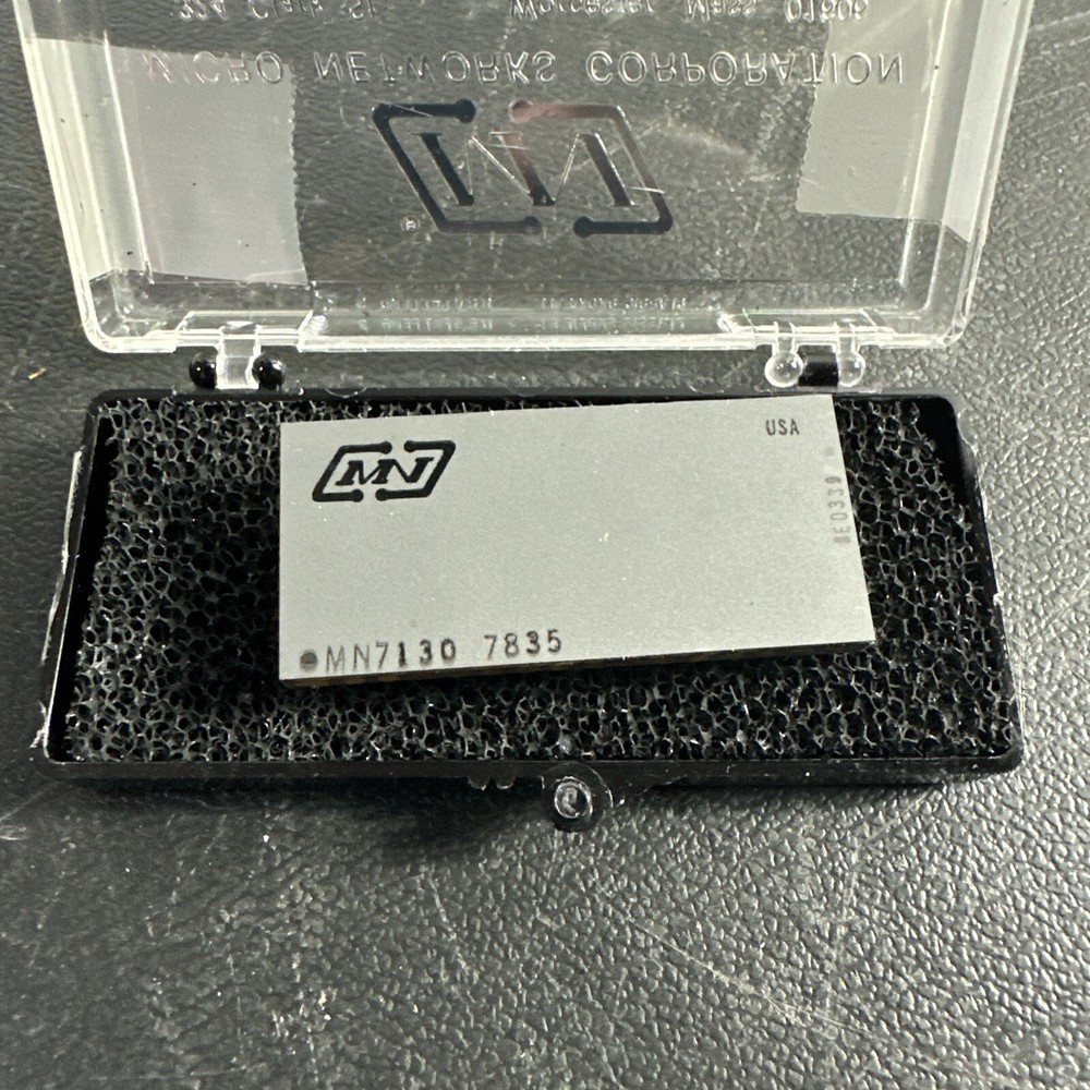 MN7130 7835 Multiplexed Sample/Hold Amplifier