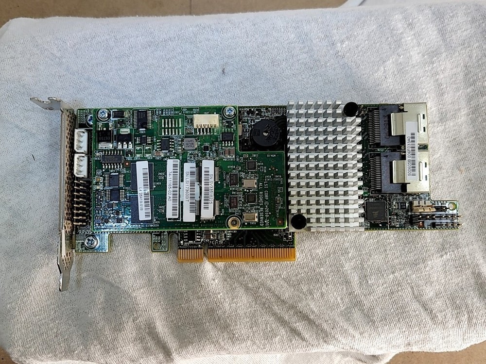 CISCO MR SAS 9271-8i ucs-raid9271cv-8i v02 Low-Profile RAID Controller