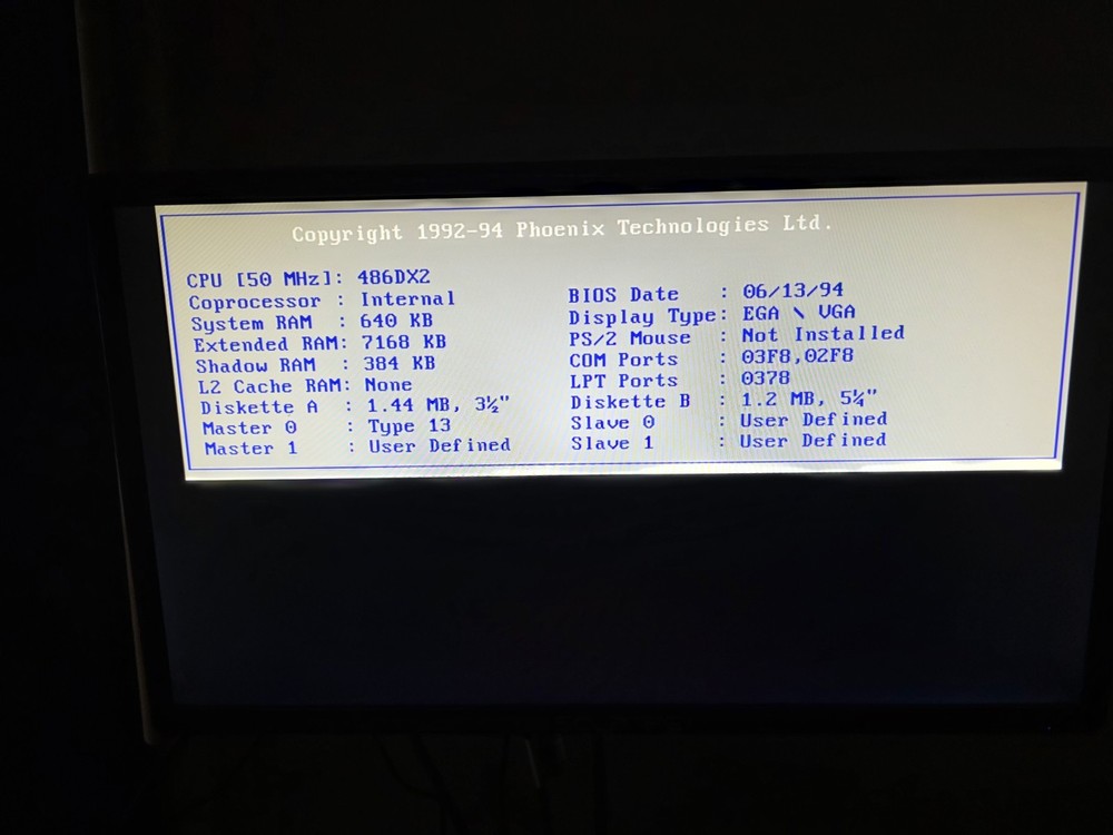 Packard Bell Legend 11CD with 80486DX2-50 Processor (No HDD)
