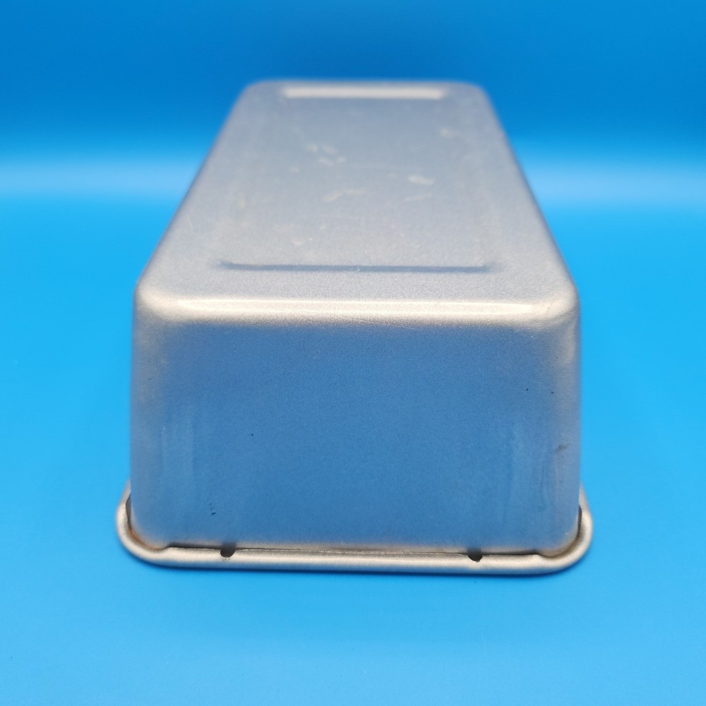 Read Description - One Meatloaf Pan