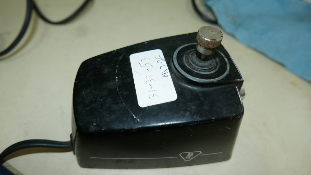 Bausch & Lomb 31-33-52 Microscope Variable Intensity Transformer Base Only