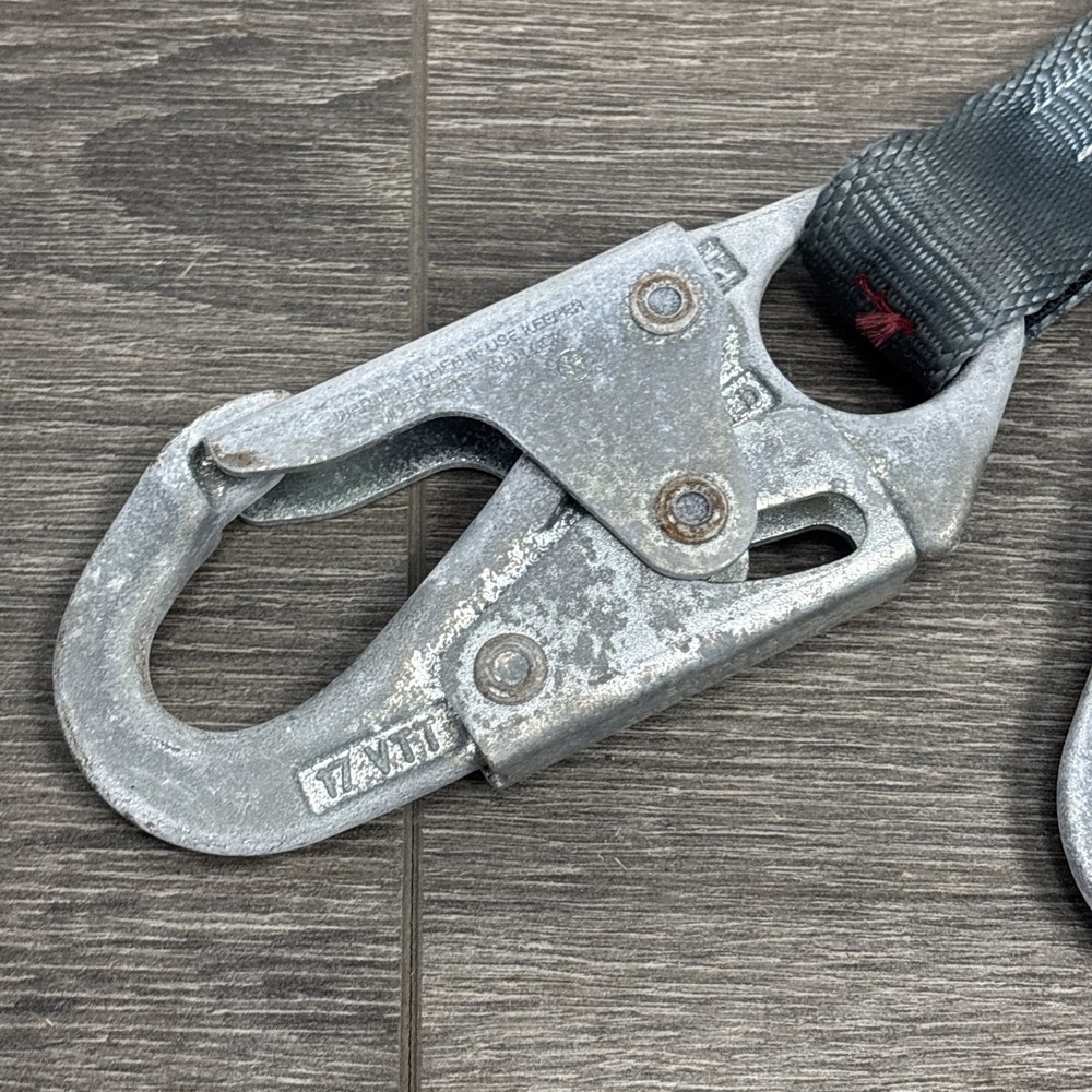 FALLTECH SHOCK ABSORBING LANYARD 8259