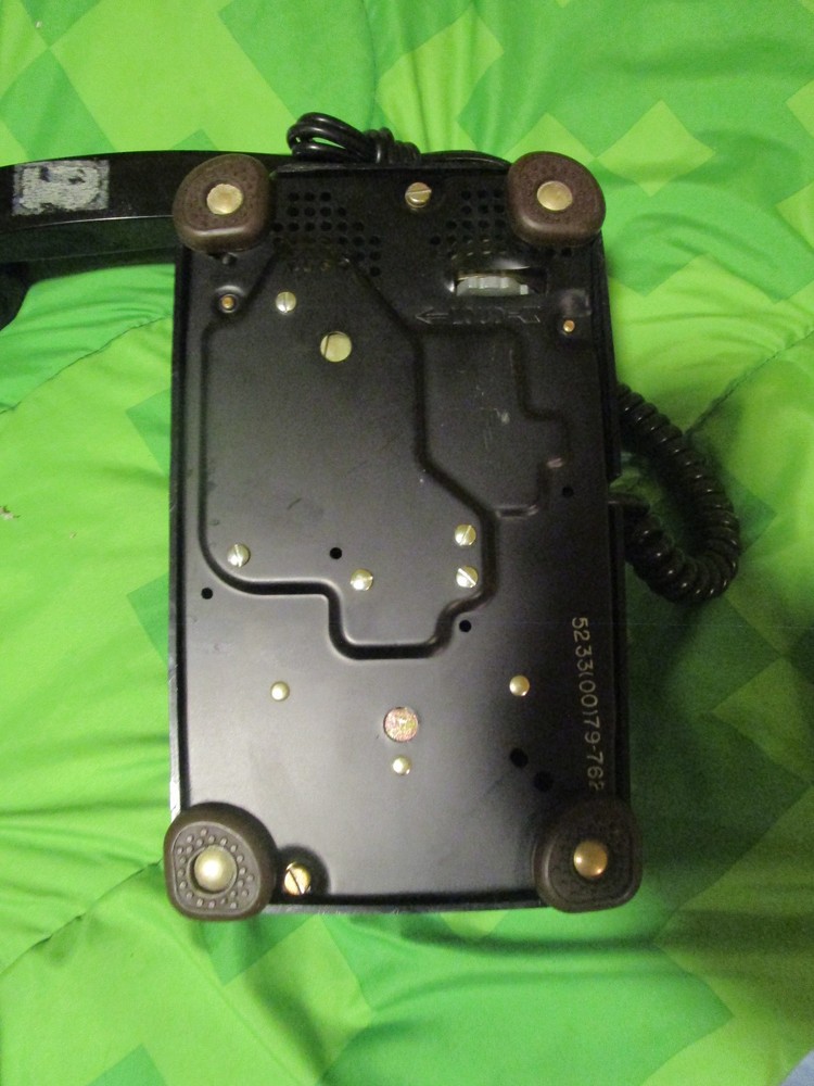 Black Rotary Telephone (E)